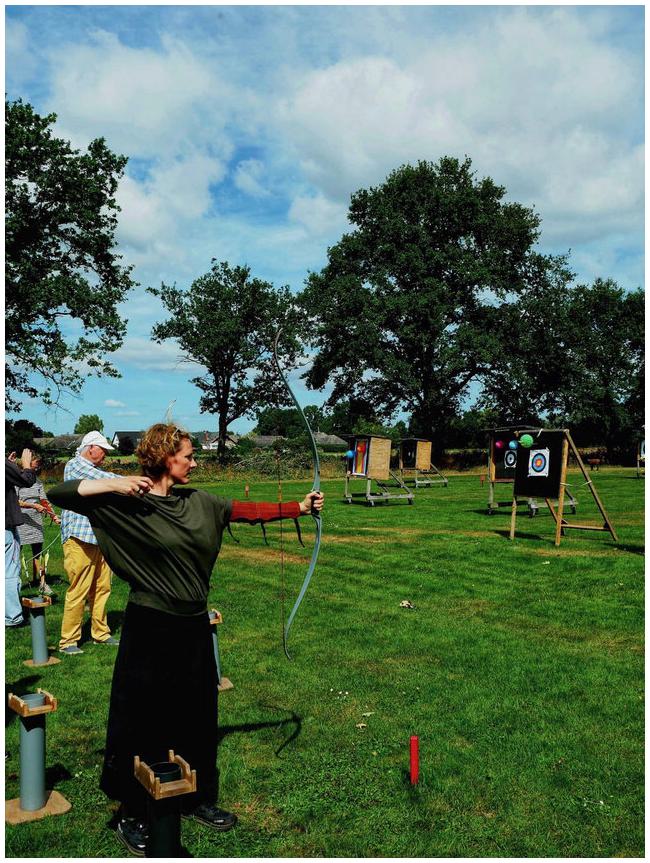 Bogenschützin
